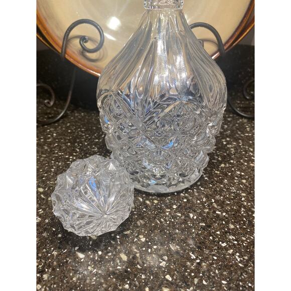 Crystal Decanter - Picture 6 of 6